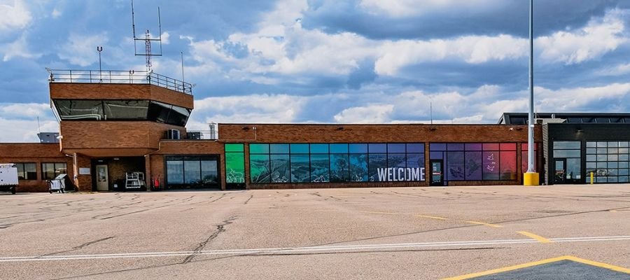 Medicine Hat Regional Airport