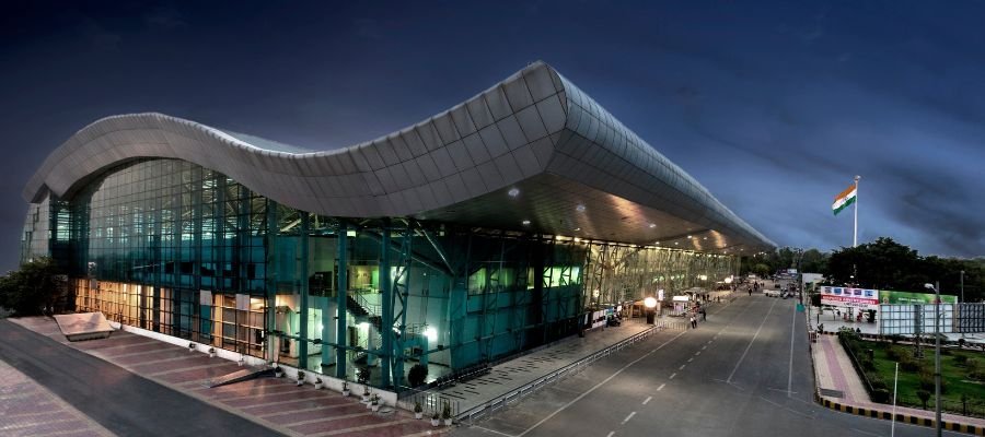 Sri Guru Ram Dass Jee International Airport